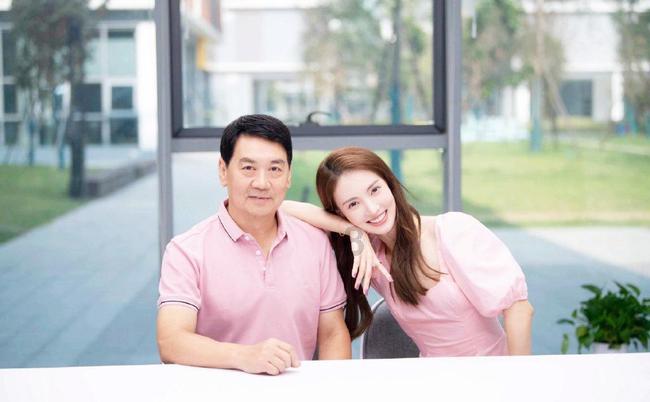解锁吉鹿力问答社区，精彩问答尽在小白裙的款式那么多，属于梨形身材的女性该挑选什么款式的呢？